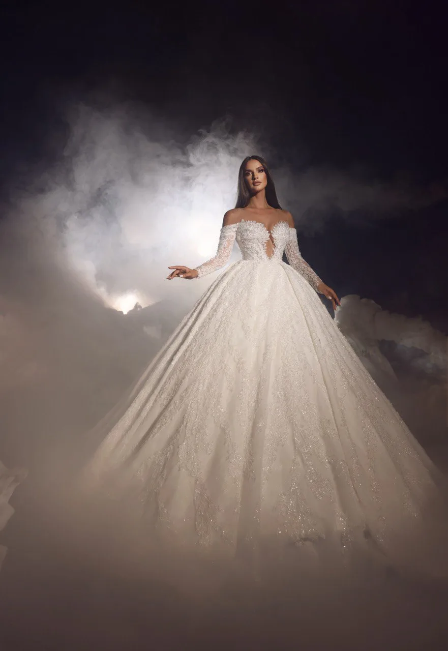 2024 DUBAİ MODEL GELİNLİK