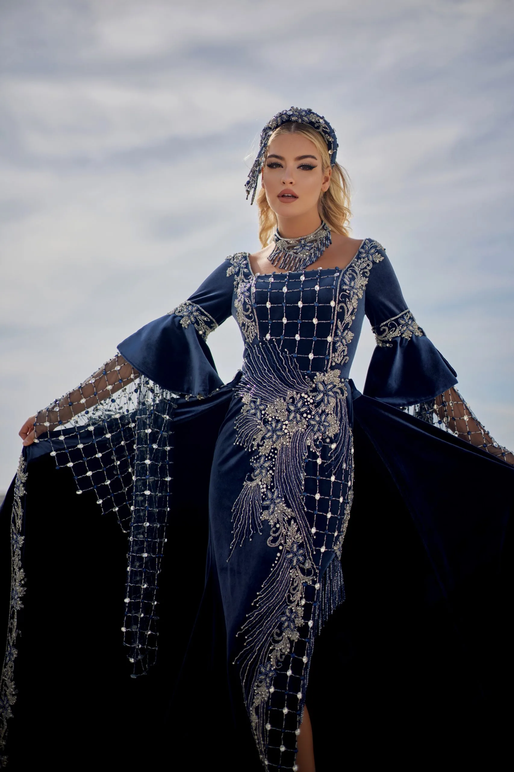 2025 SEZON DEMONTELİ BİNDALLI