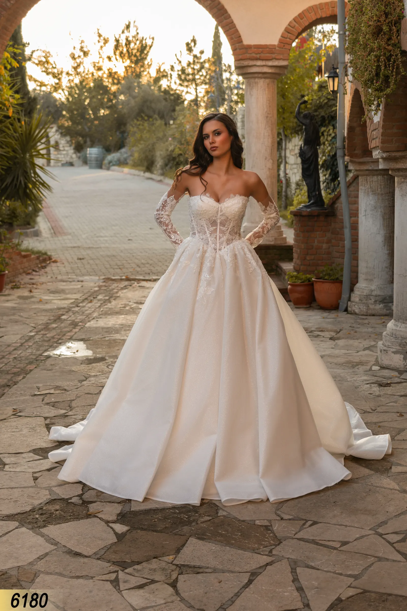 Helen Gelinlik Modeli 