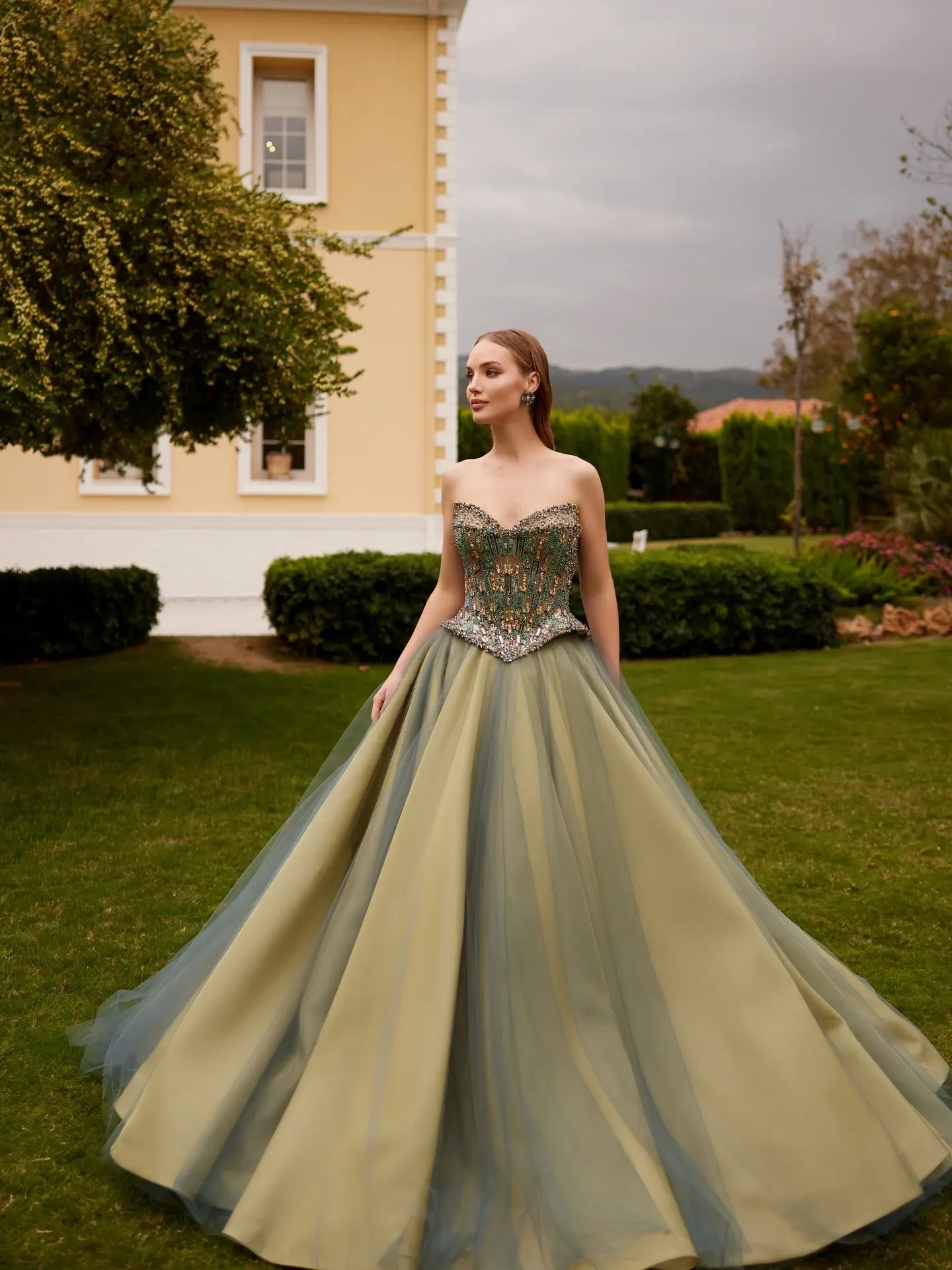 Kabarık Nişanlık Modeli